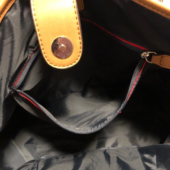 Tommy Hilfiger Signature brown, cream and tan tote - Picture 5 of 11